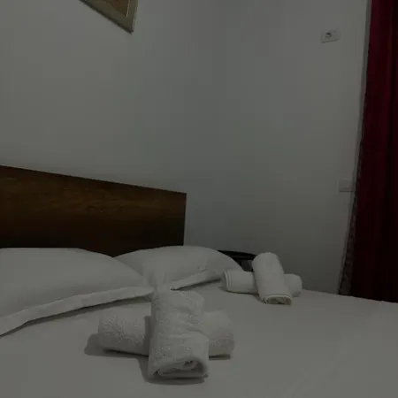 Halilaj Apartman Vlora